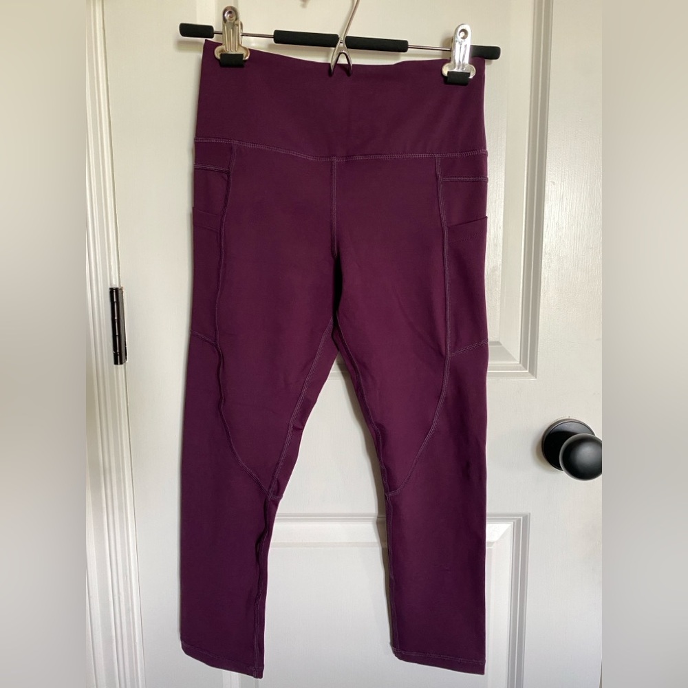 Zyia Light n Tight Hi-Rise Capri, plum, size 4